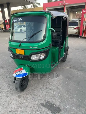 TVS King Deluxe Plus iTouch Start 2024 Green