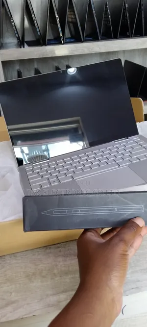 New Laptop HP Pavilion 14 16GB Intel Core I7 SSD 512GB