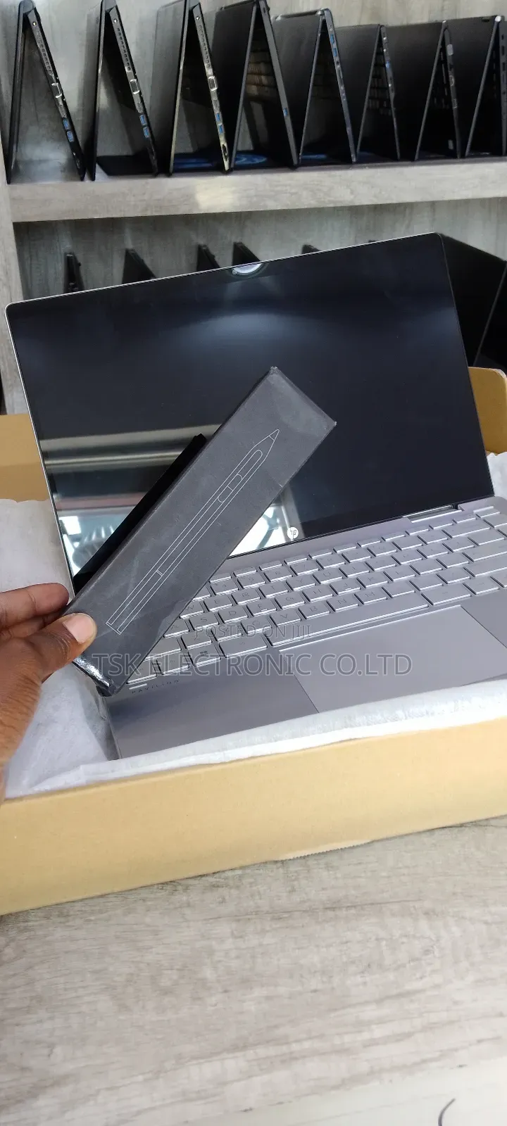 New Laptop HP Pavilion 14 16GB Intel Core I7 SSD 512GB