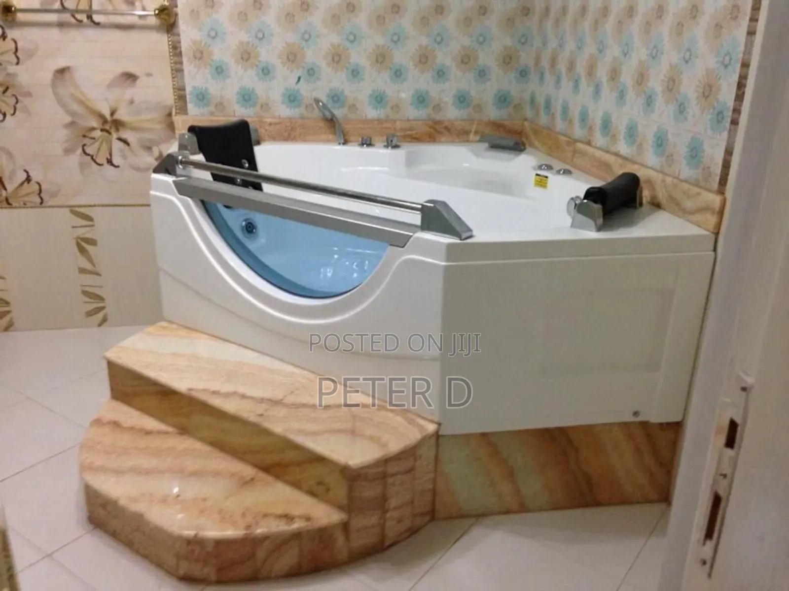 Furnished 4bdrm Duplex in Upanga West for sale