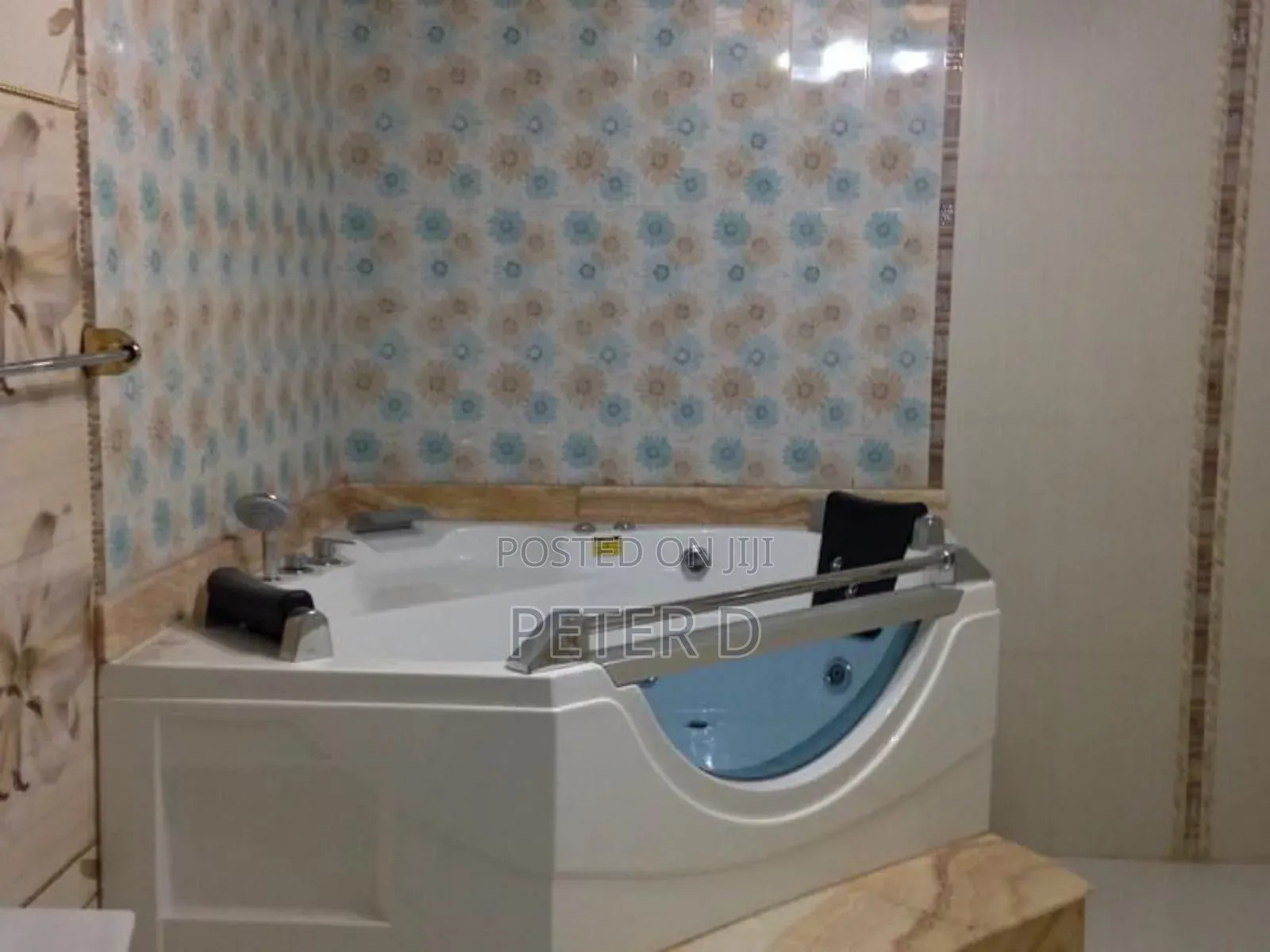 Furnished 4bdrm Duplex in Upanga West for sale