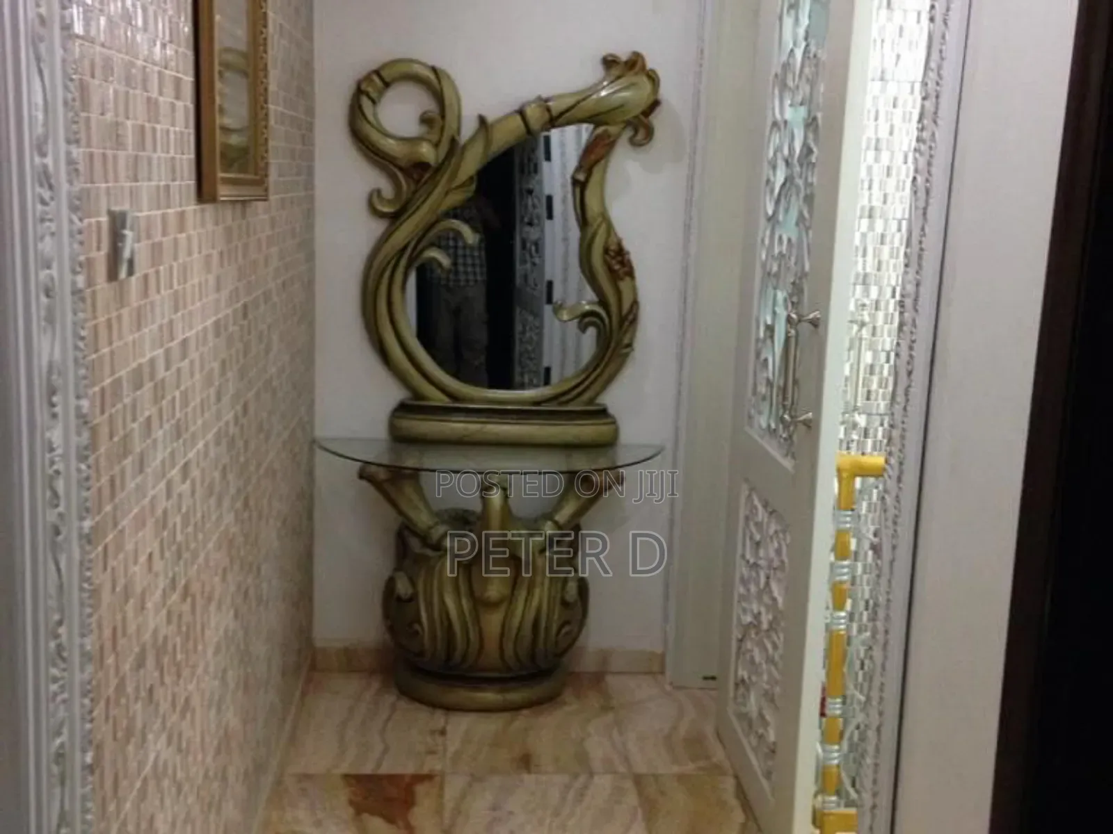 Furnished 4bdrm Duplex in Upanga West for sale