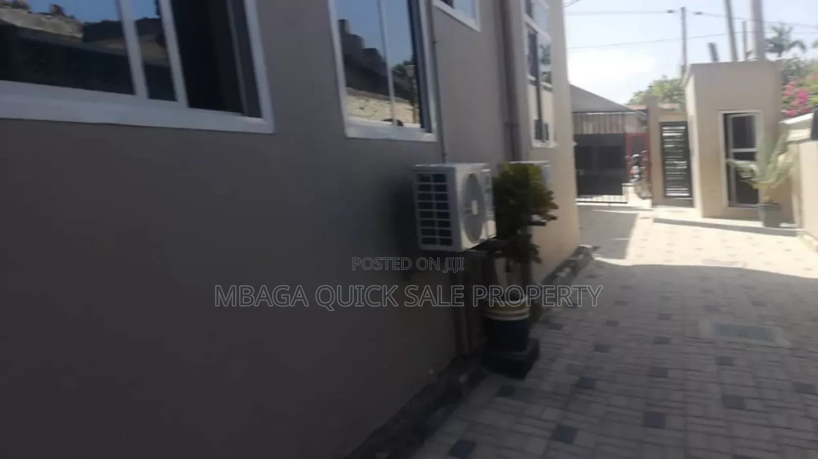 1bdrm Apartment in Mikocheni B, Mbezi for rent
