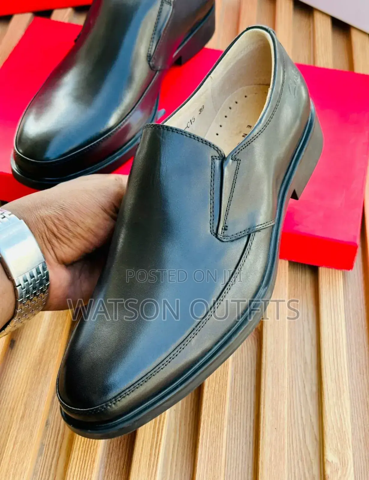Viatu Officials Vya Clarks