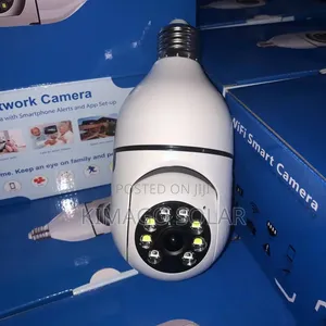 Camera Bulb Ina Zunguka Pande Zote