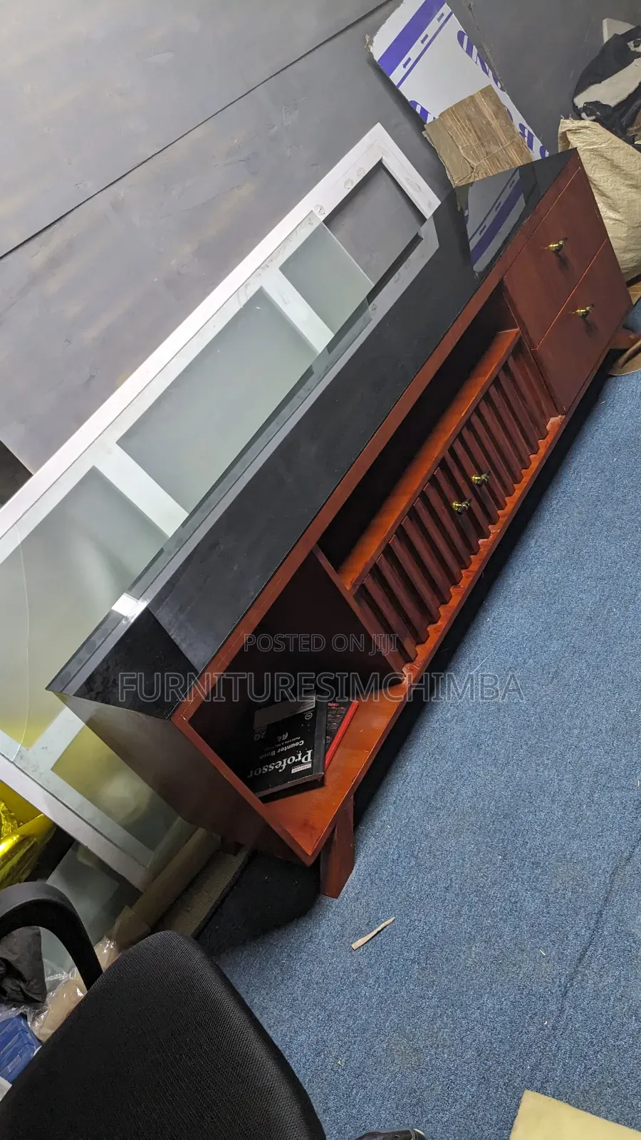 Coffee Table and Tv Standa