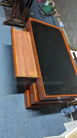 Coffee Table and Tv Standa