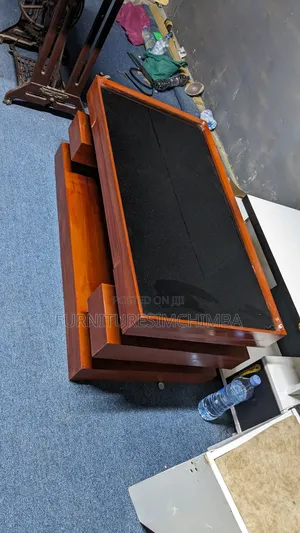 Coffee Table and Tv Standa