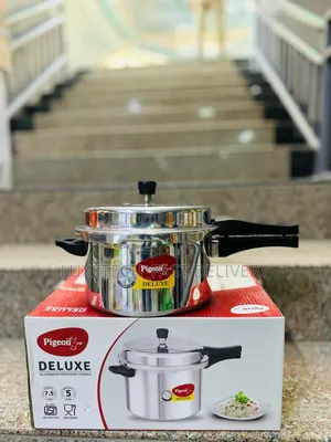 Pigeon Pressure Cooker, Silver, 7.5 Liters