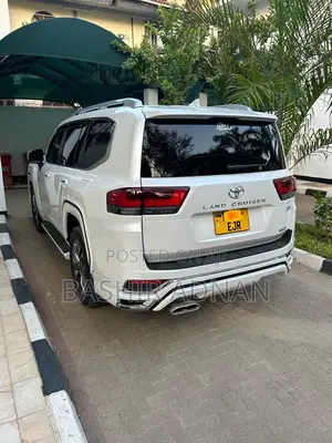 Toyota Land Cruiser 3.3 Diesel 4WD 2022 White