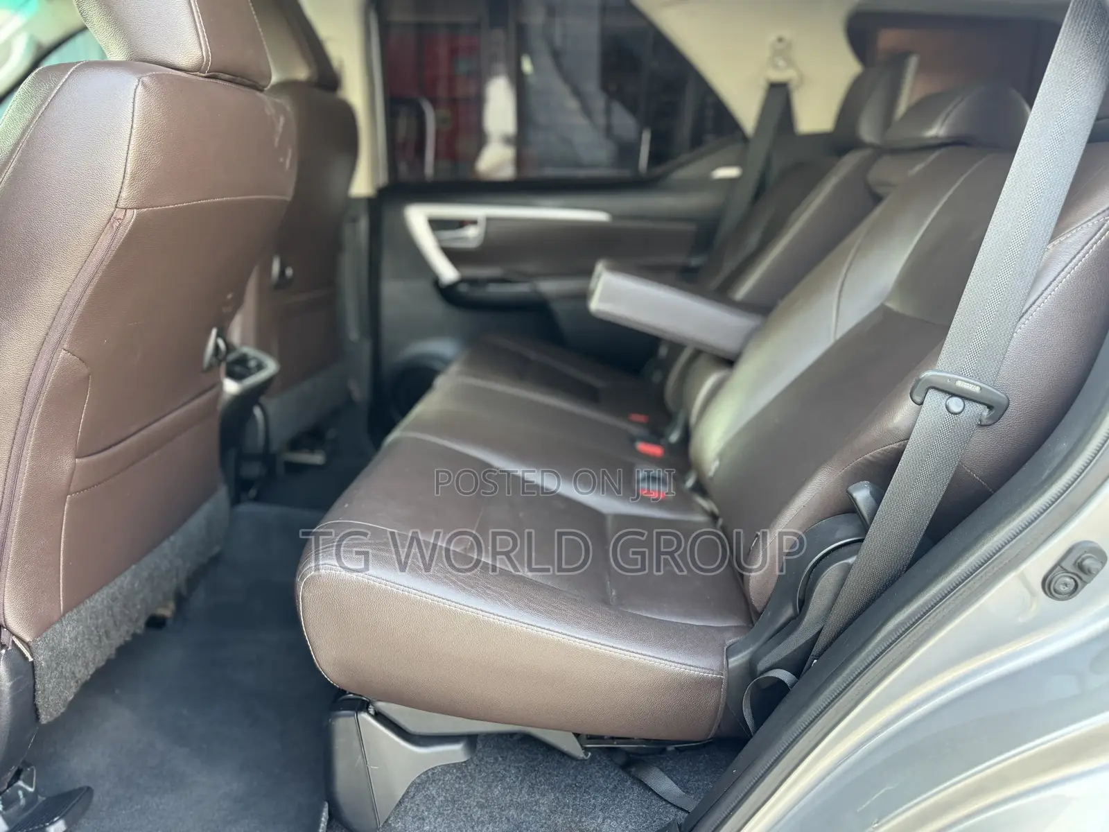 Toyota Fortuner 2.8 D AWD 2019 Silver