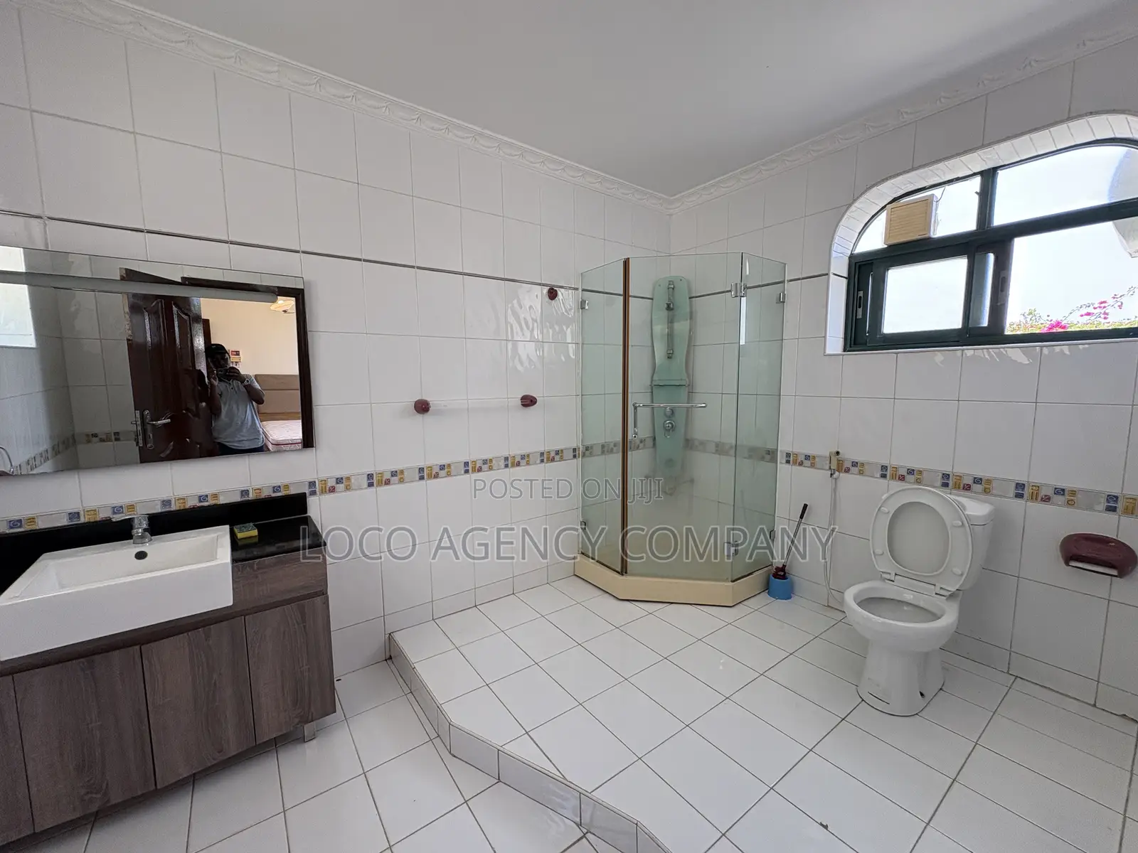 Furnished 3bdrm Apartment in Trusted Real Estate, Masaki for rent
