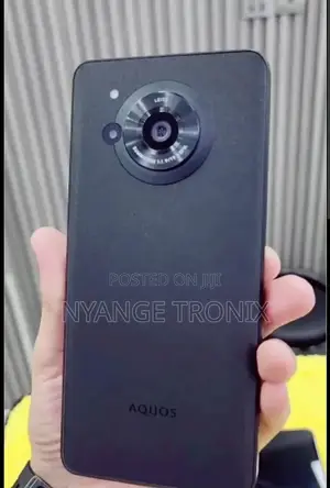 Sharp Aquos R7 256 GB Black