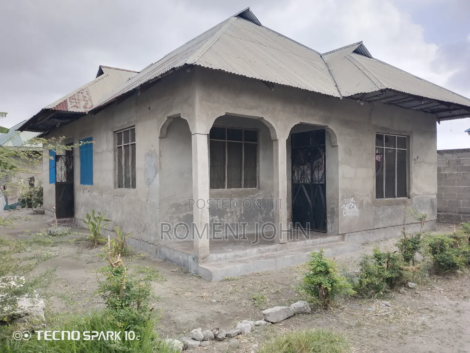 4bdrm House in Tanzania Daresalaam, Ilala for sale