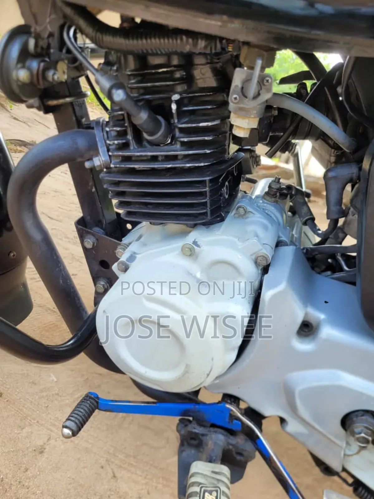 Bajaj Boxer 125 2024 Black