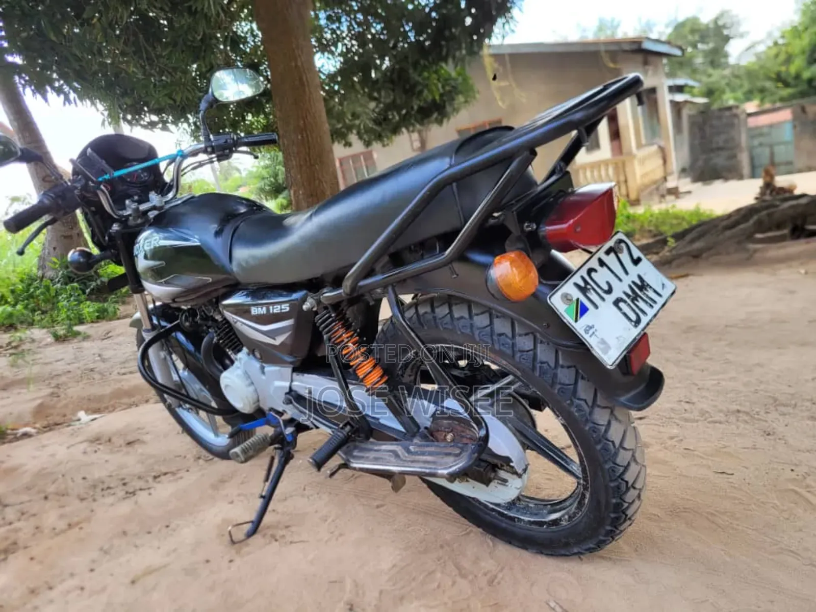 Bajaj Boxer 125 2024 Black