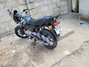 Bajaj Boxer 150 UG 2024 Black