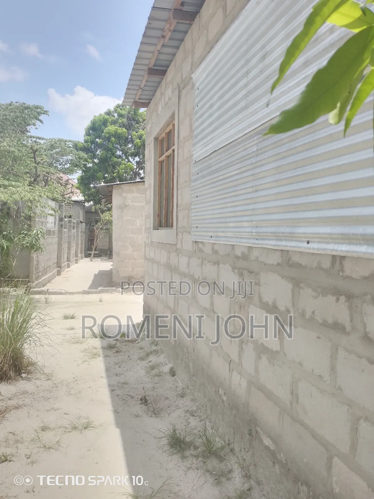 3bdrm Townhouse/Terrace in Tanzania Daresalaam, Ilala for sale