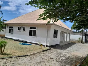 3bdrm House in Boko, Bunju for sale