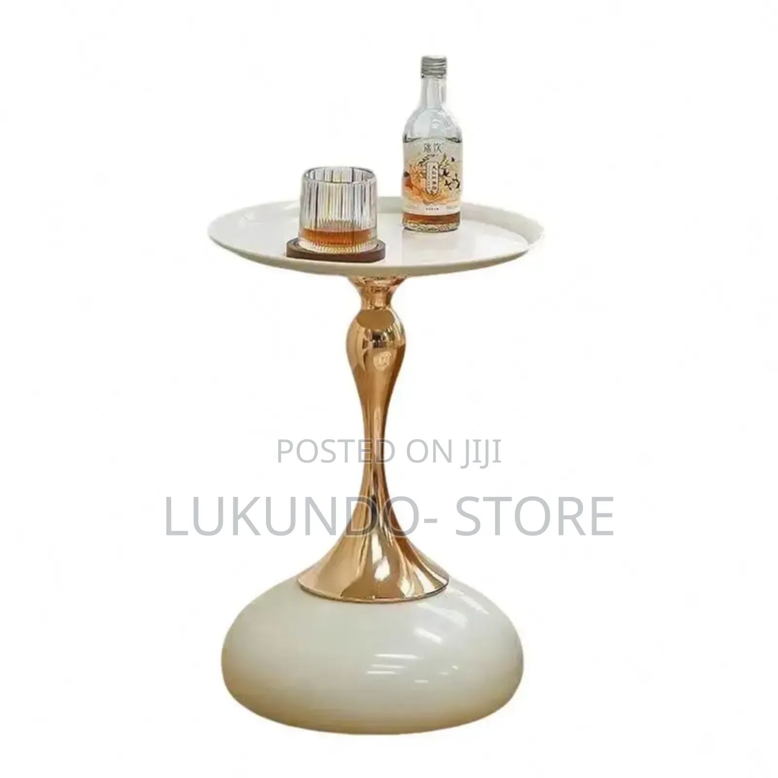 Classic Side Cofee Table