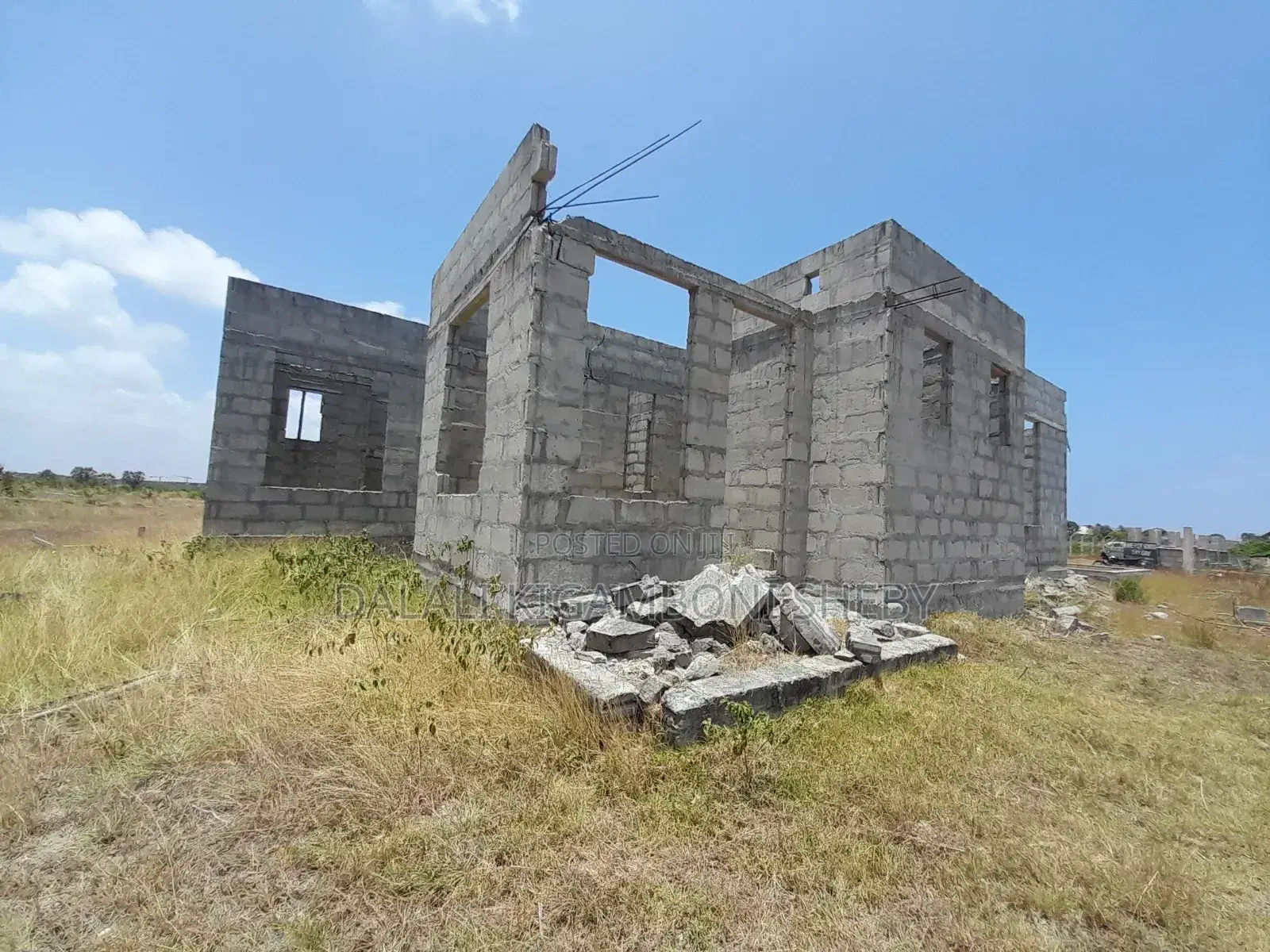 3bdrm House in Kigamboni Dege for sale