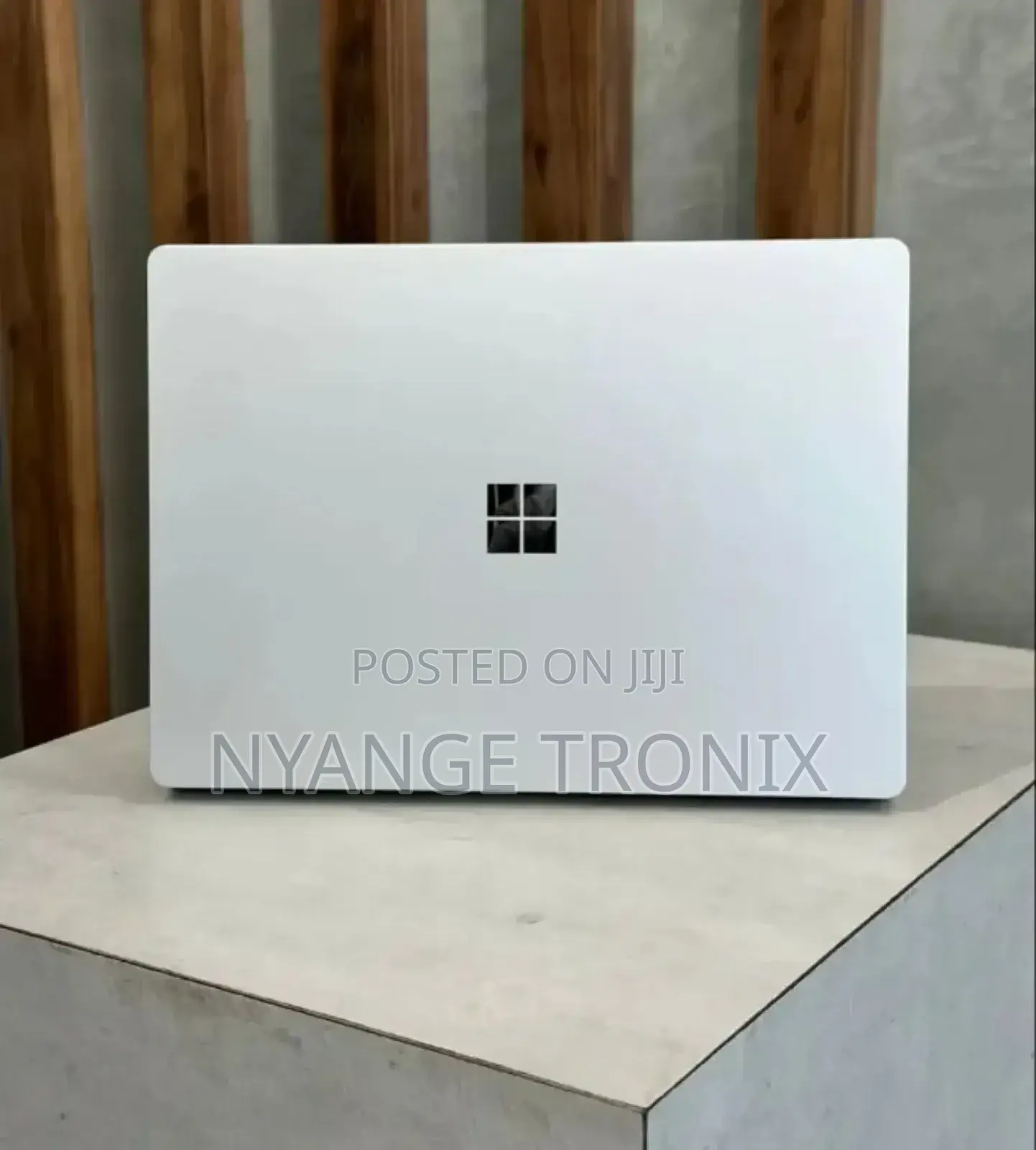 Laptop Microsoft Surface Laptop 8GB Intel Core I5 SSD 256GB
