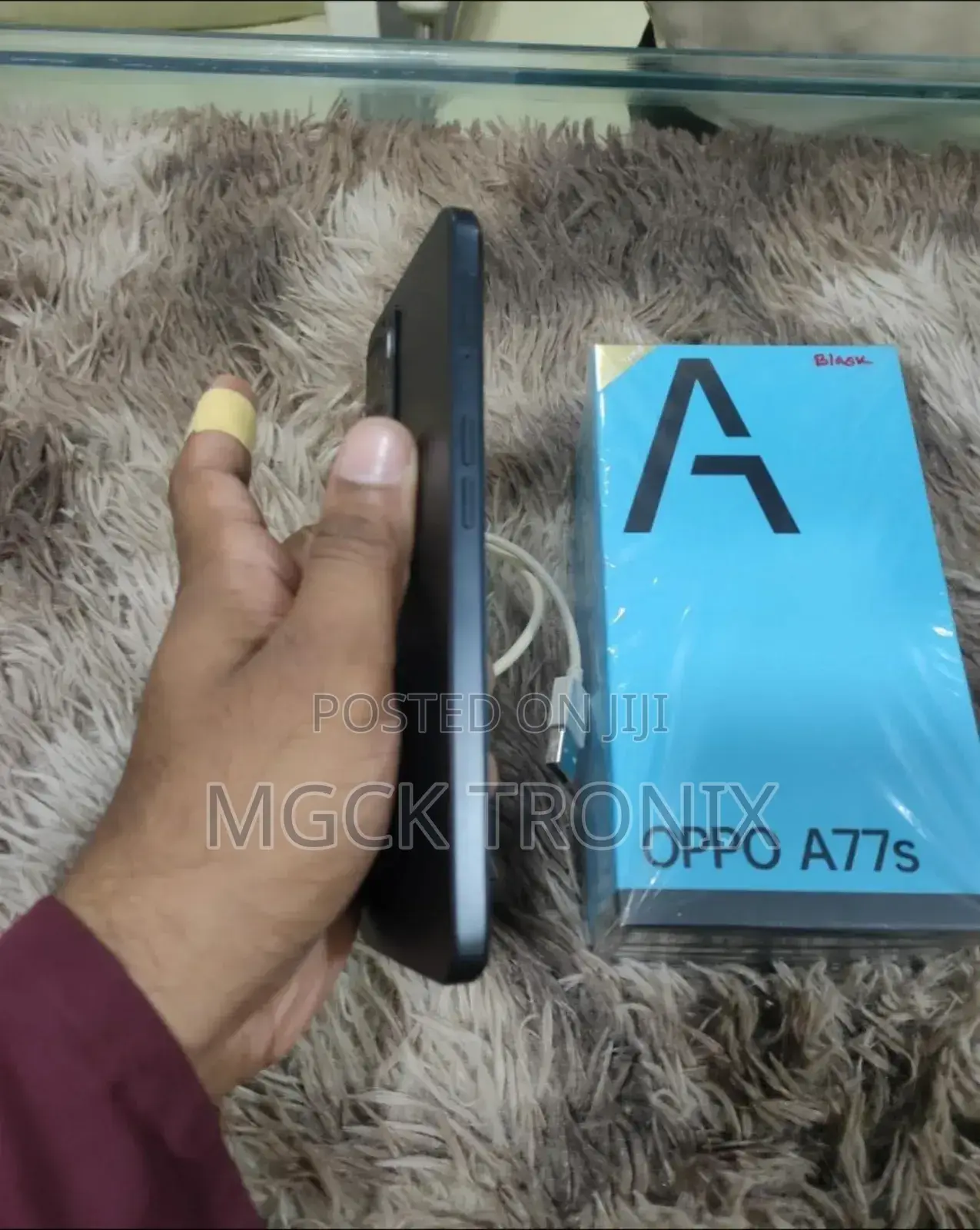 New Oppo A77s 128 GB Black