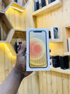 New Apple iPhone 12 128 GB White