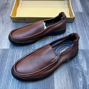 Stringless Men Shoes