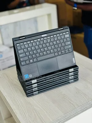 Laptop Lenovo 300e 4GB Intel SSD 128GB
