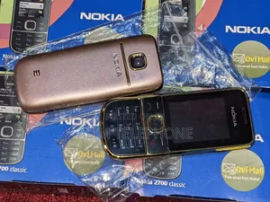 New Nokia 2700 classic Gold