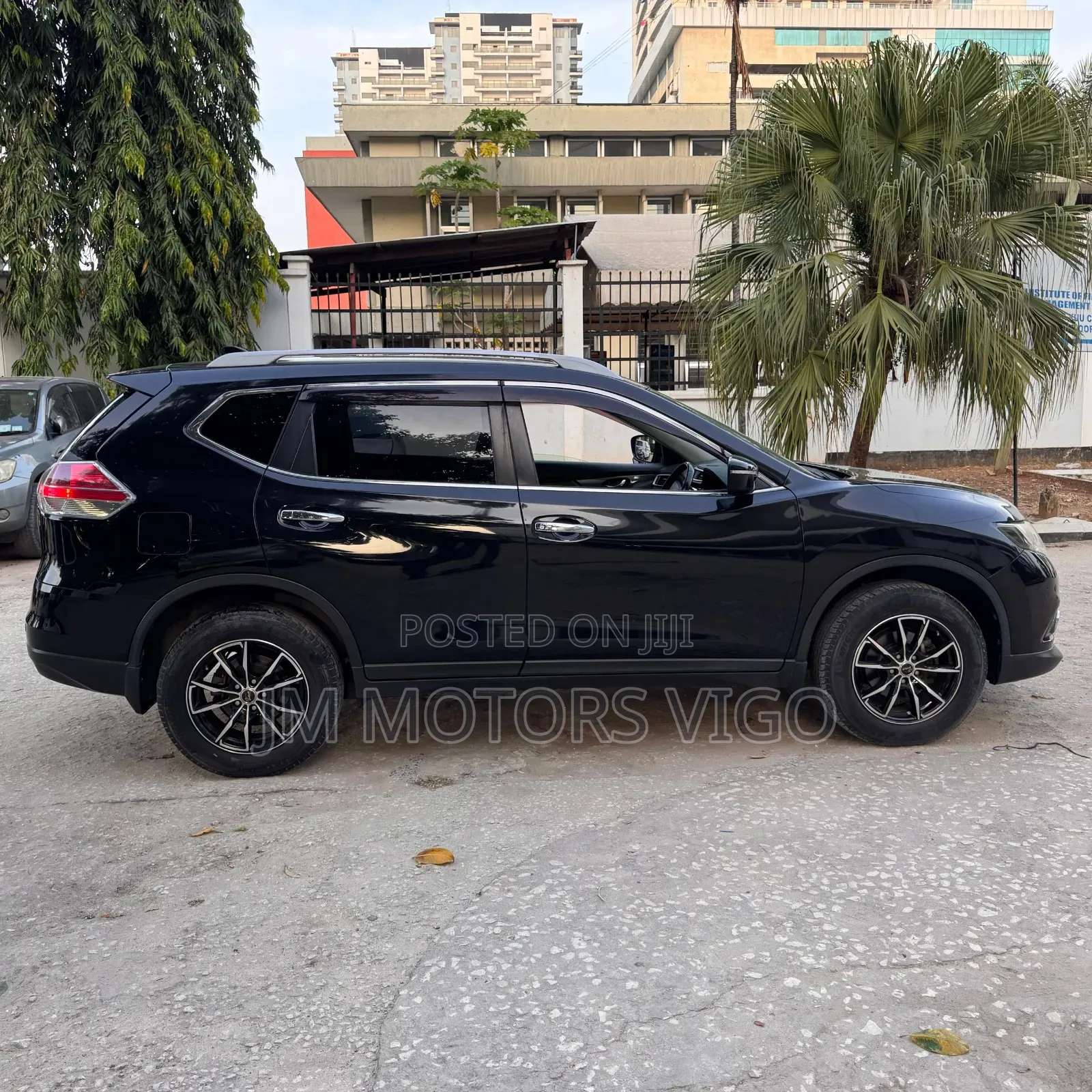 Nissan X-Trail 2015 Black