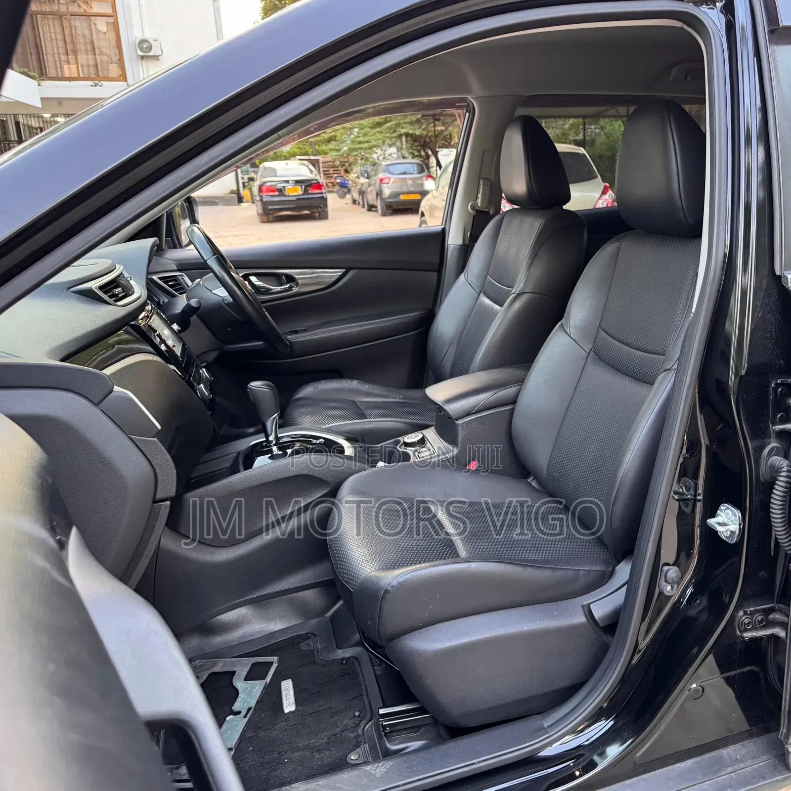 Nissan X-Trail 2015 Black