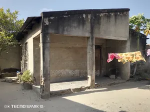 5bdrm House in Tanzania Daresalaam, Ilala for sale