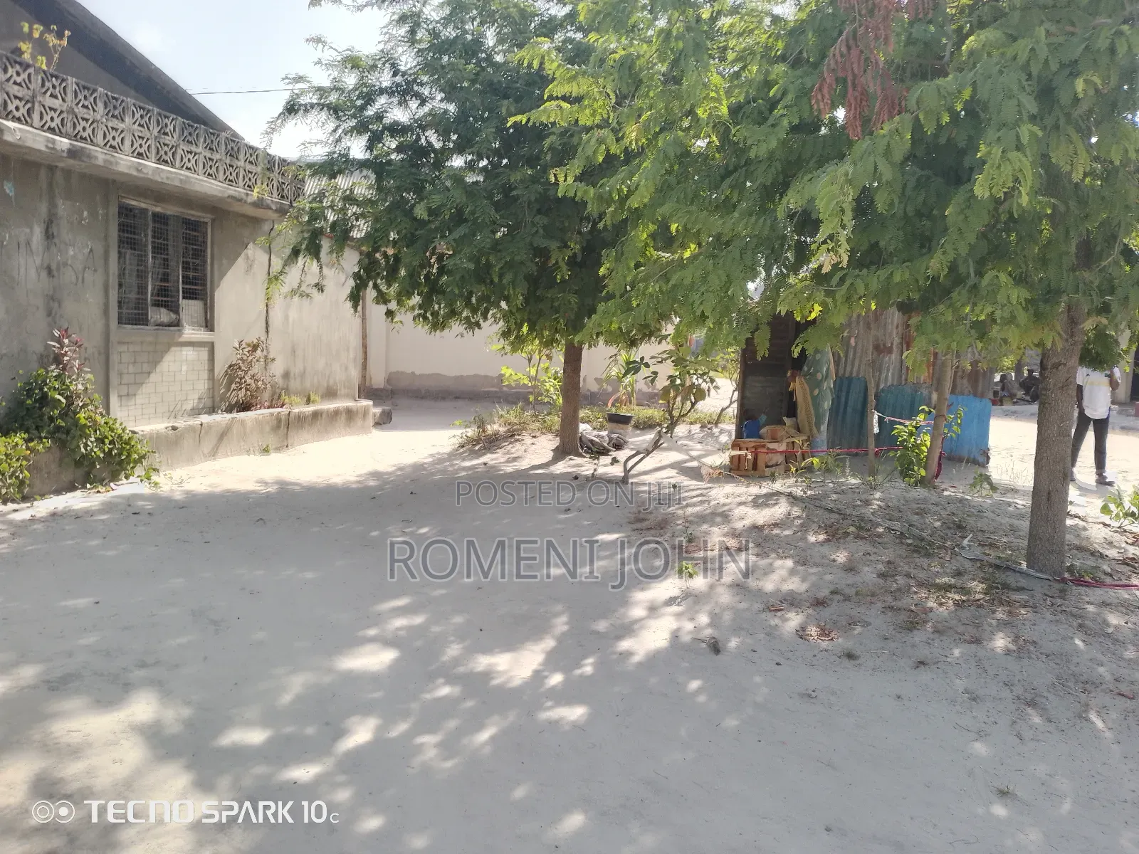 5bdrm House in Tanzania Daresalaam, Ilala for sale