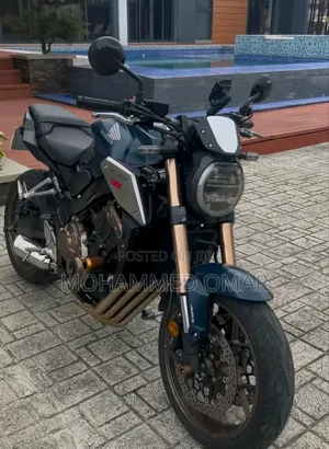 Honda CB 2024 Black