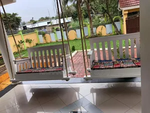5bdrm Bungalow in Central Business Area for rent