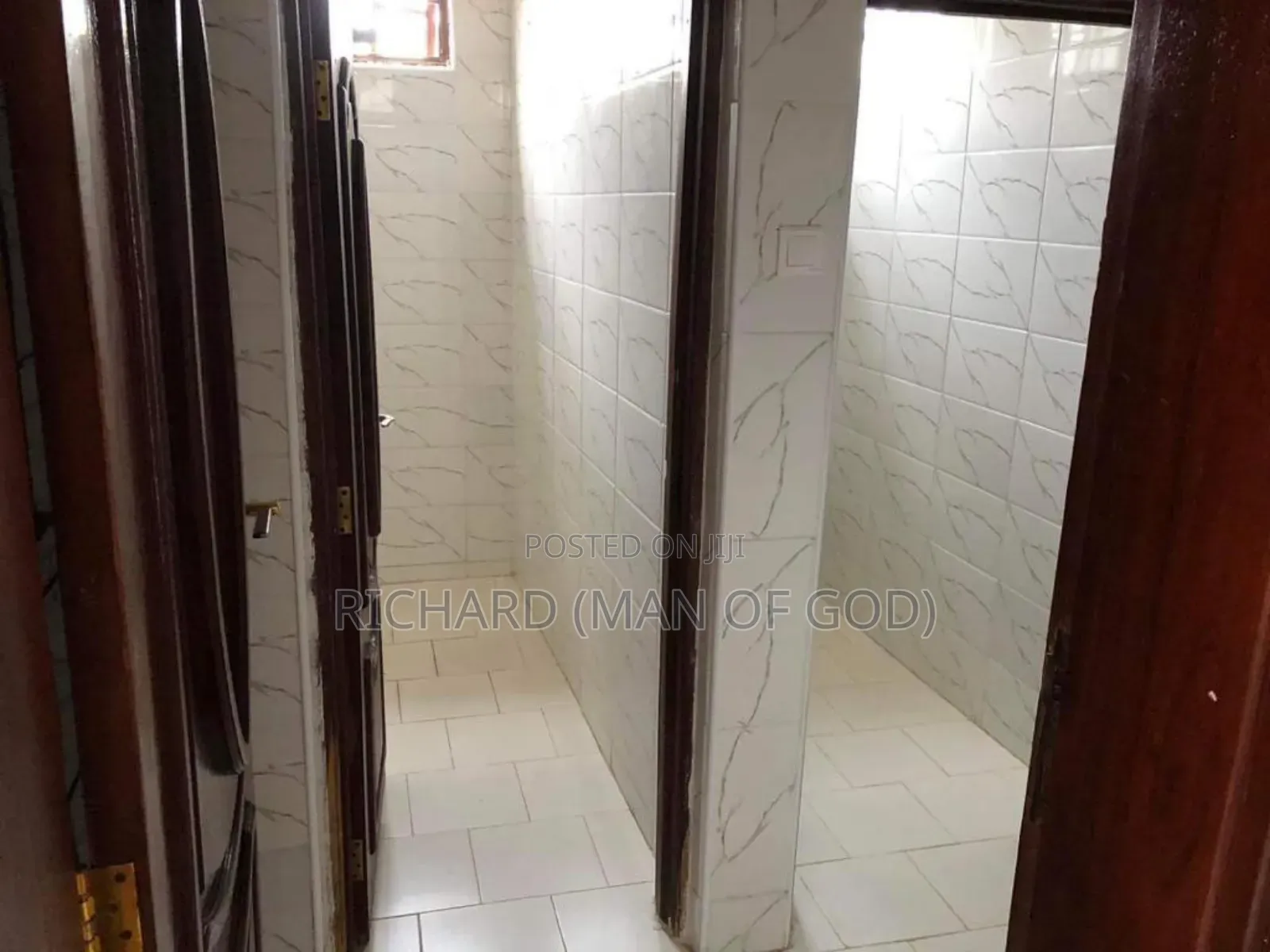 5bdrm Bungalow in Central Business Area for rent