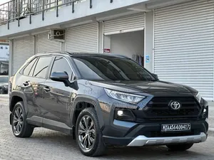 Toyota RAV4 2018 Black