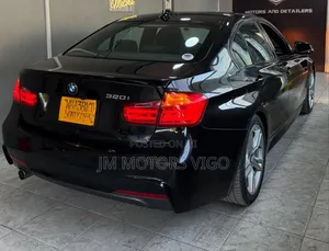 BMW 3 Series 2013 Black