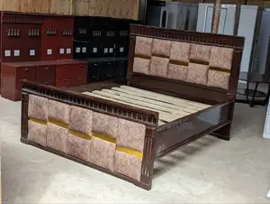 Kitanda Cha Mbao Mix Sofa Chenye Ukubwa Wa 5/6