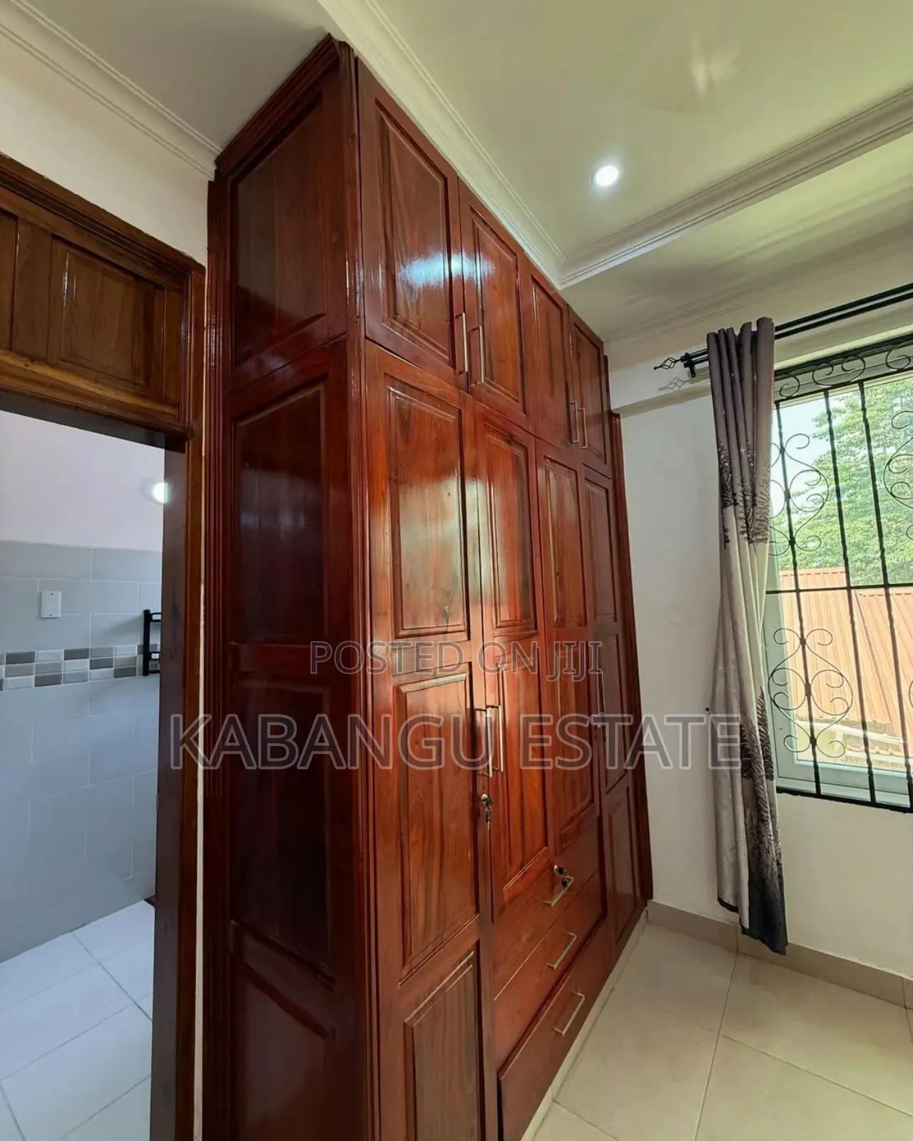 Furnished 3bdrm Apartment in Mikocheni for rent
