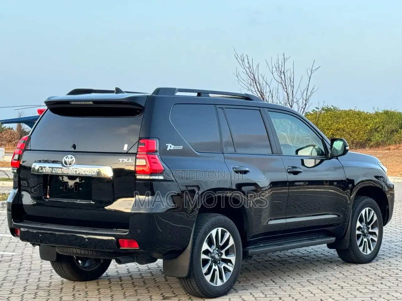 Toyota Land Cruiser Prado 2023 Matt Black