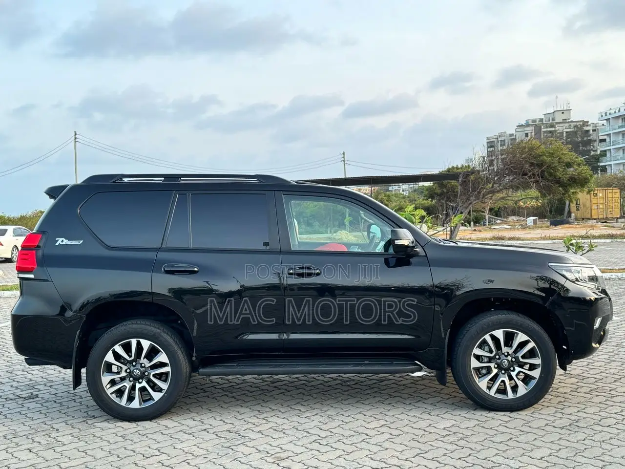 Toyota Land Cruiser Prado 2023 Matt Black