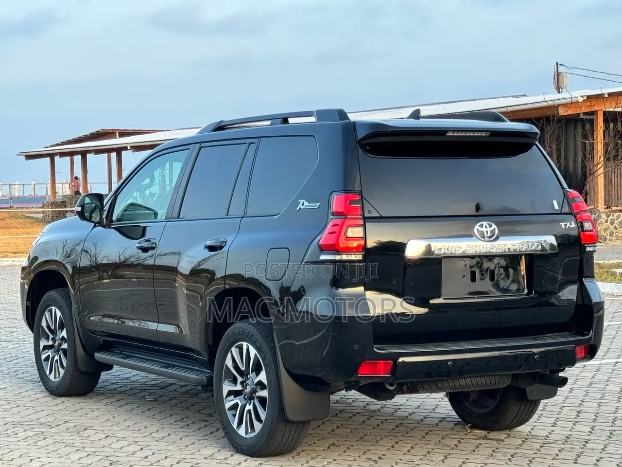 Toyota Land Cruiser Prado 2023 Matt Black