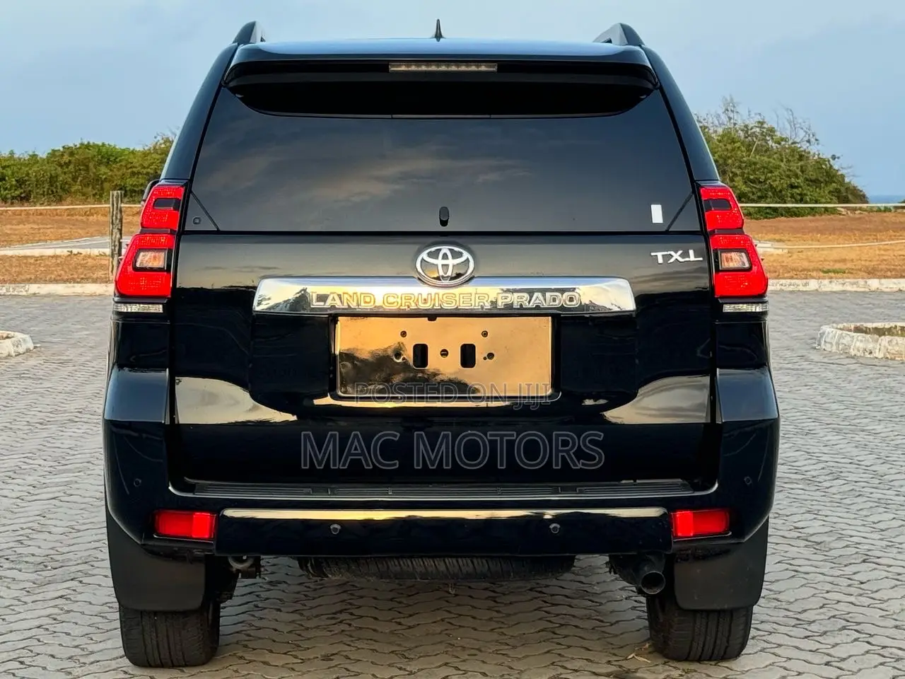 Toyota Land Cruiser Prado 2023 Matt Black
