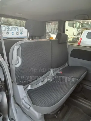Toyota Sienta 1.5 AWD 2008 Gray