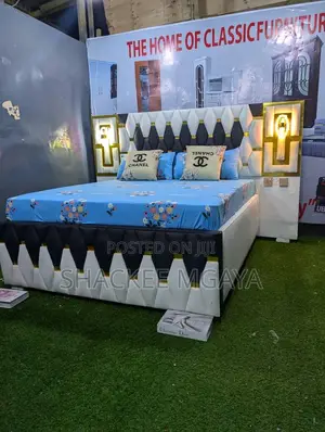 Quality Leather Bed 5/6