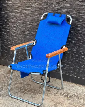 Folding Camping Chair, Outdoor Beach Chair With Wood Armrest