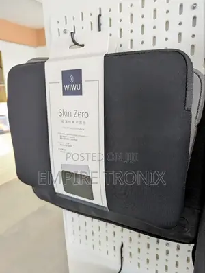 Wiwu Ultra Stylish Laptop Bag